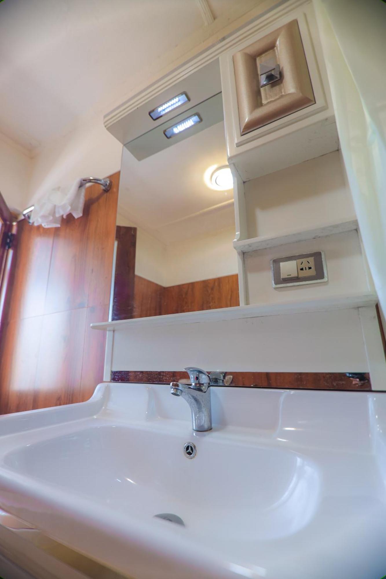 Cielo Residence Канді Екстер'єр фото